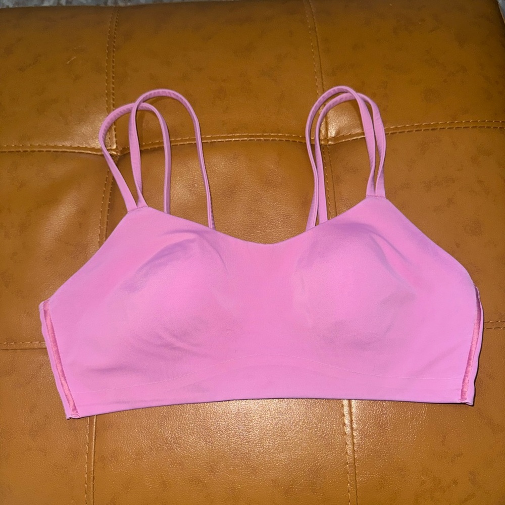 Lululemon like a cloud bra